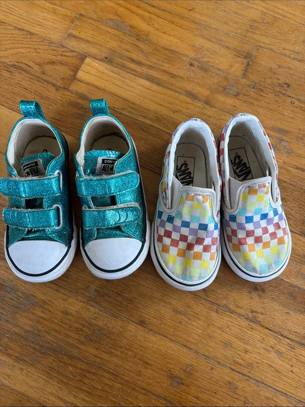 Converse Kids Teal Glitter Velcro Sneakers & Multicolor Vans Checker Slip-Ons